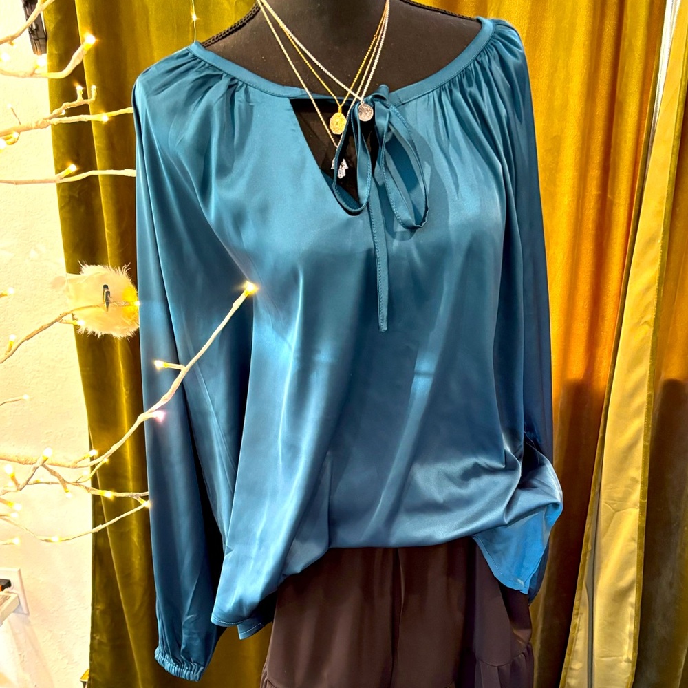 Silky top
